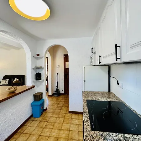 Holiday home Paliane Costabravasi